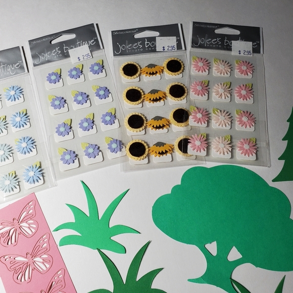 Scrape Booking Corner Stickers - Picture 3 of 9